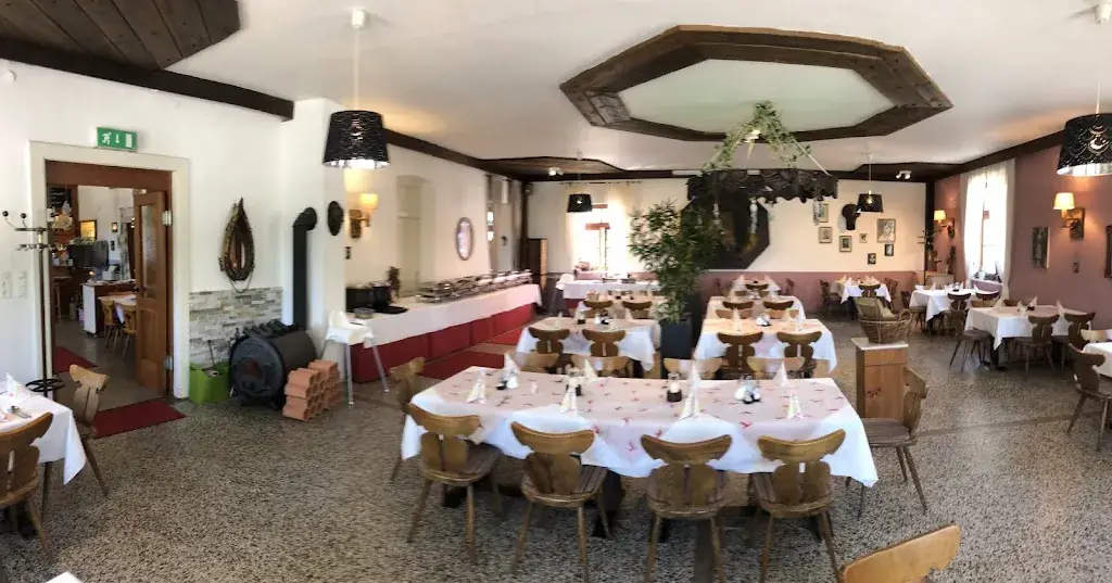 Gasthaus zum Auerhahn ristorante a Schottwien