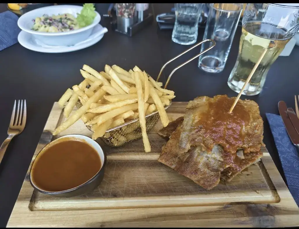 Menu_Mittelstation - Bar & Restaurant_Markt Sankt Martin_image_6