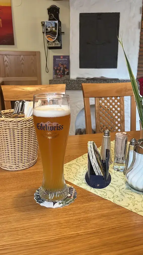 Natali Natali_Kaminstube Zlabinger_Schwarzenau_review