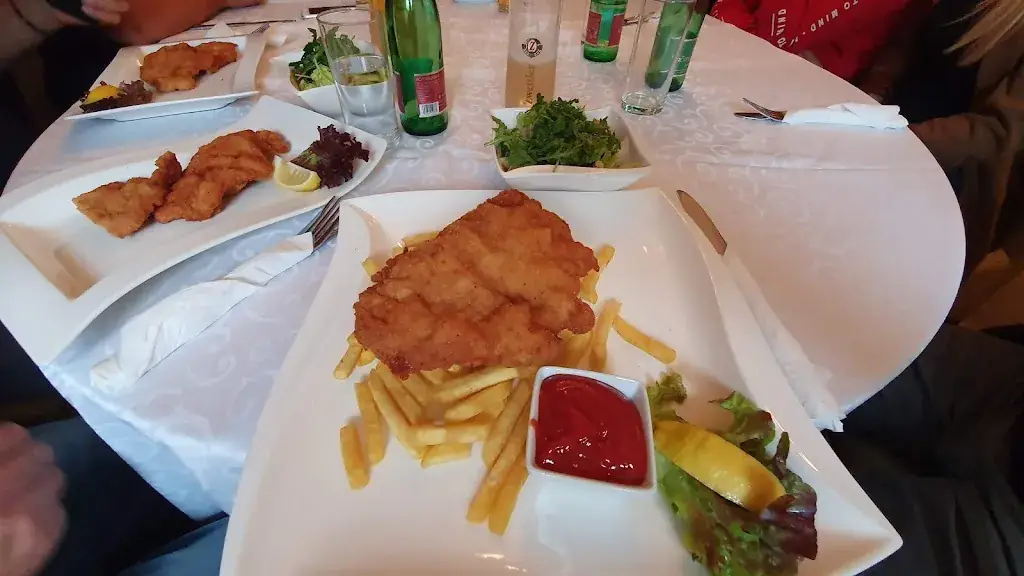 Desperados - Inh Gabriela Hahnl_Schwarzenau_slider_image_2