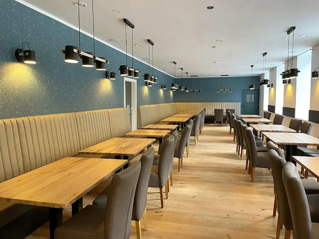 Pizzeria Restaurant zum Spitz restaurant in Seebenstein