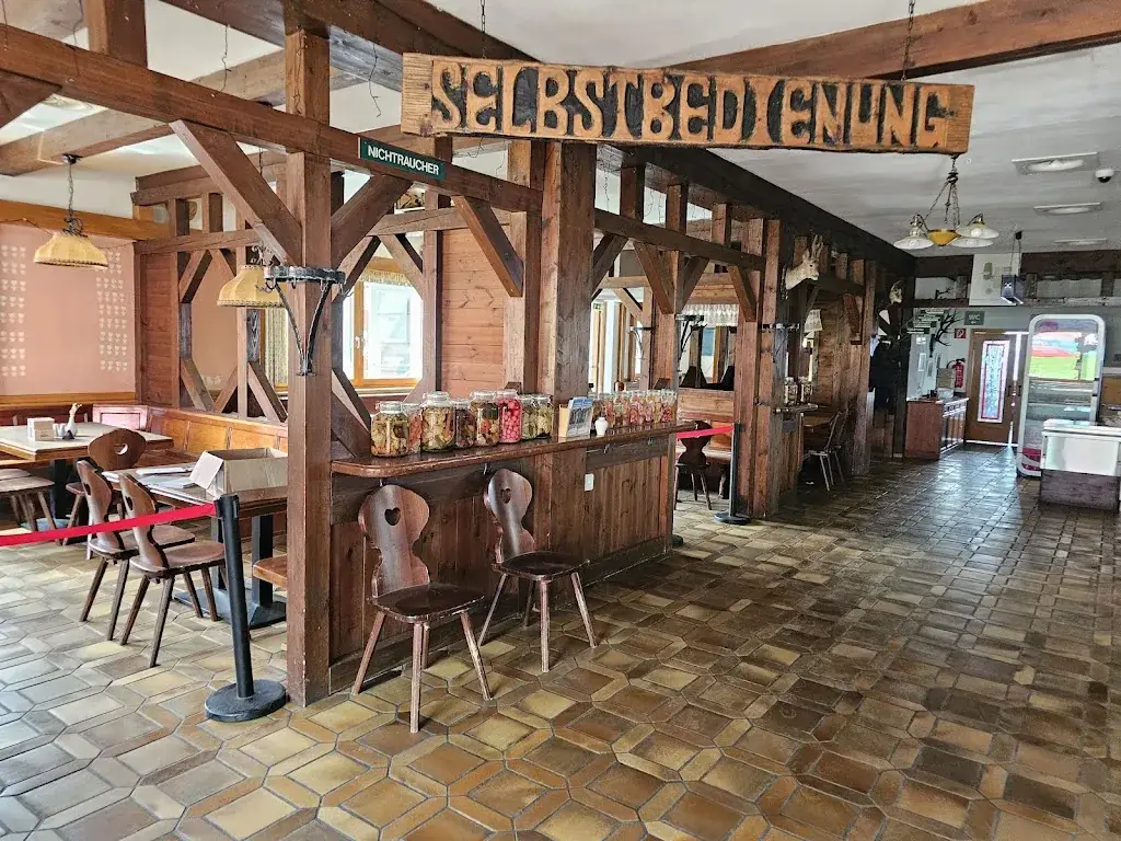 Jakub Kult_Liechtensteinhaus_Semmering_recensione