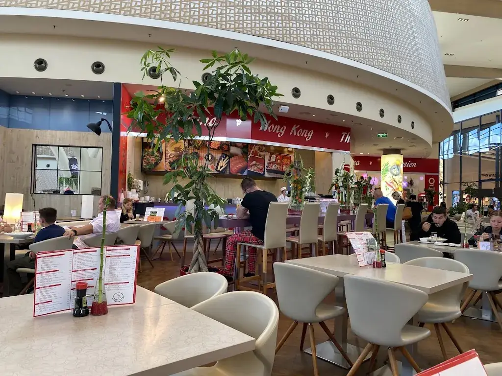 SAJADO Asia Cusine im G3 ristorante a Seyring