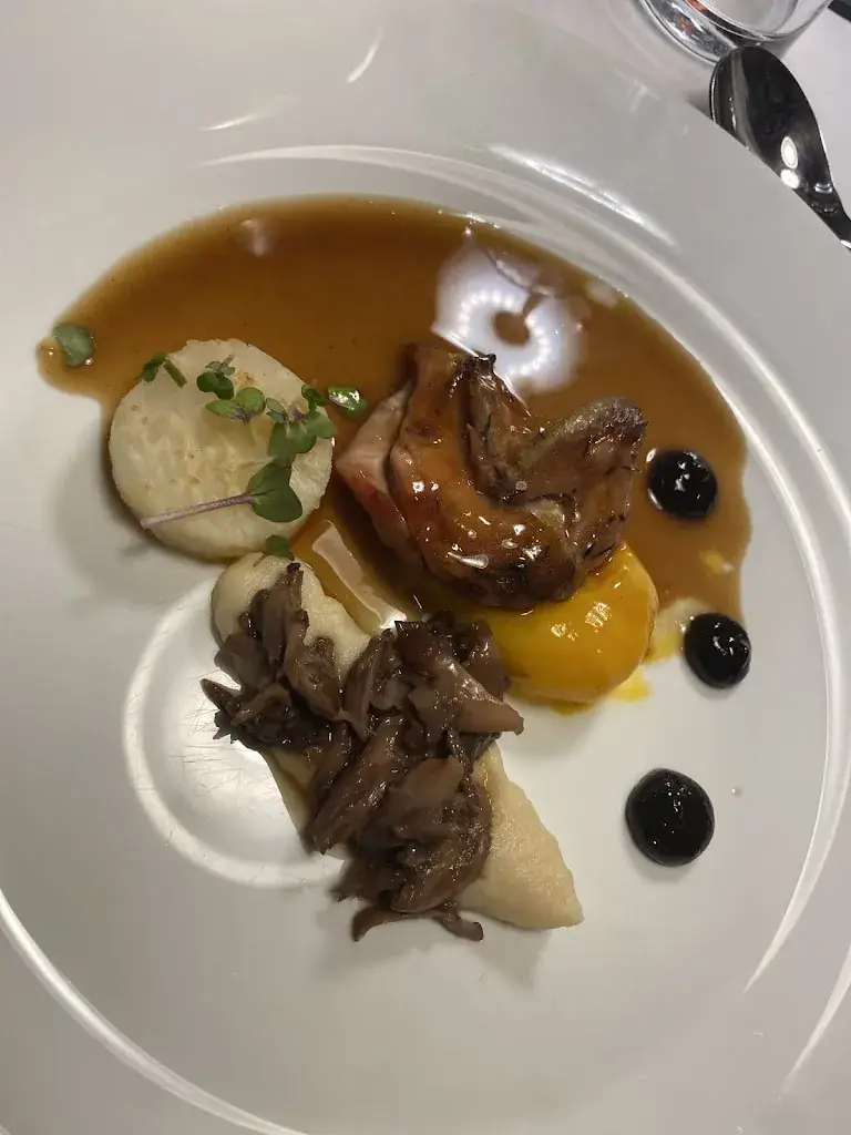 Manfred Janker_Gasthaus - Die Kleine Post_Sieghartskirchen_avis