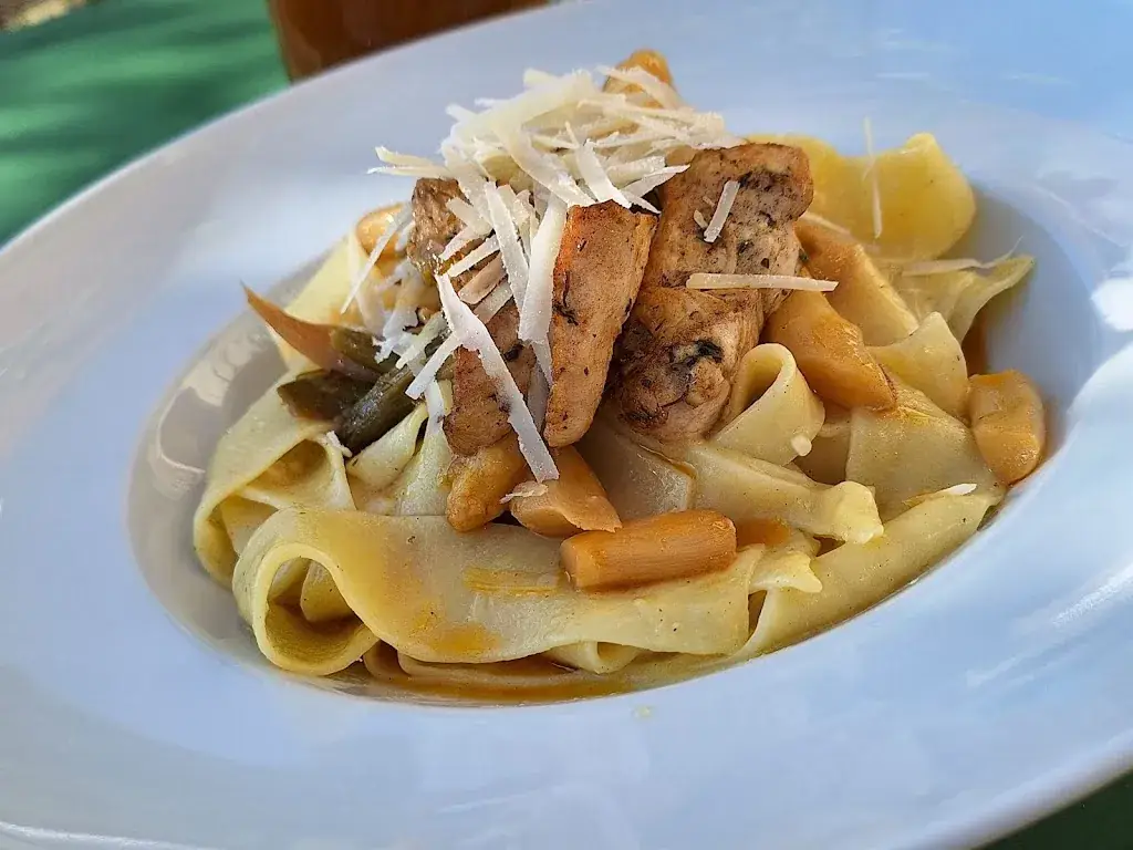 Holger Specht_Hein´s Fränkische Wirtschaft - Cafe Hein_Schwarzenbach_recensione