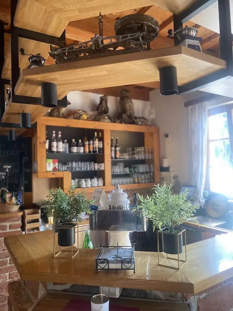 Lisa Nöres_Zur Mühle Andrea_Markt Neuhodis_recensione