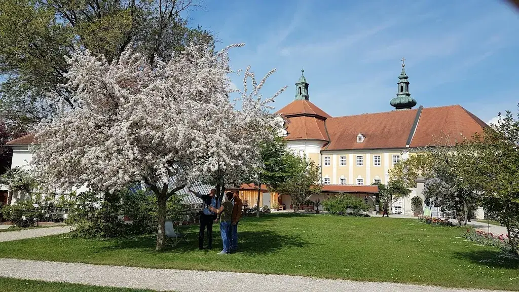 Christiana Wieser_Seitenstetten Markt_slider_image_2