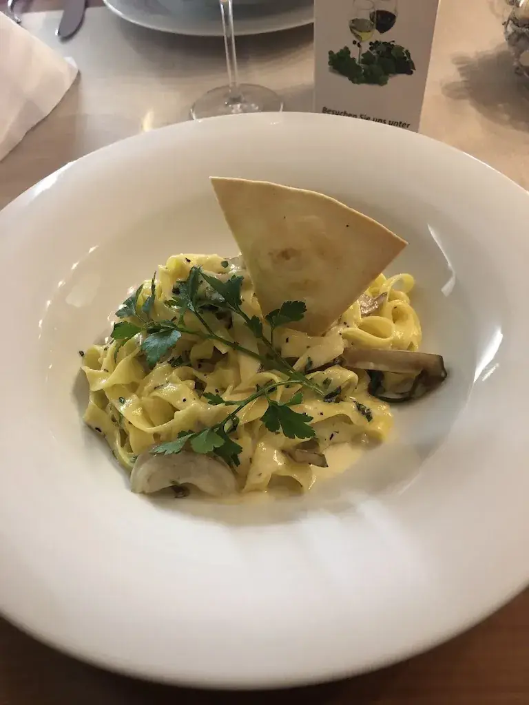 Jörn Rosenhagen_Stiftsmeierhof Seitenstetten_Seitenstetten Markt_review