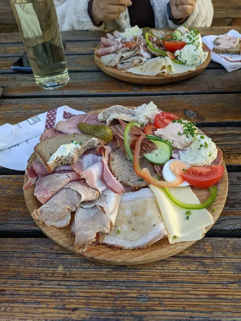 Menu_Mostheuriger Schwingenschlögl, Neudaumühle_Seitenstetten Markt_image_2