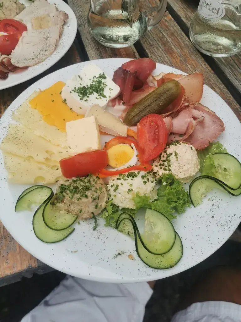 Menu_Mostheuriger Schwingenschlögl, Neudaumühle_Seitenstetten Markt_image_3