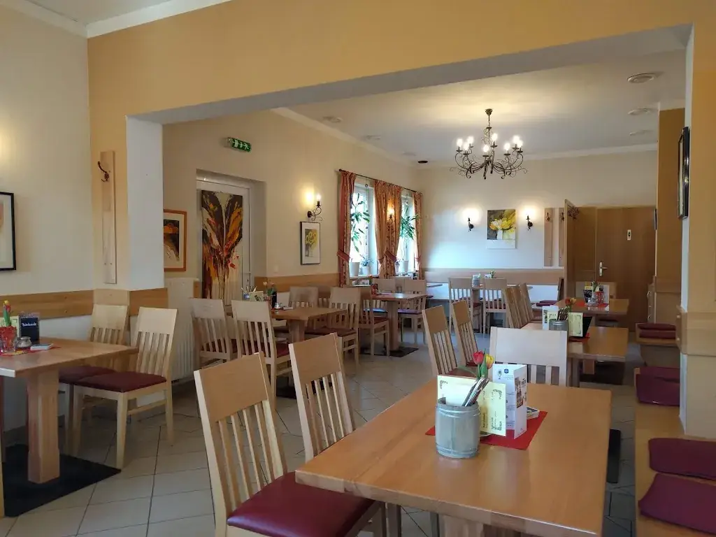 Gasthaus am Kirchenfeld_Sollenau_slider_image_1