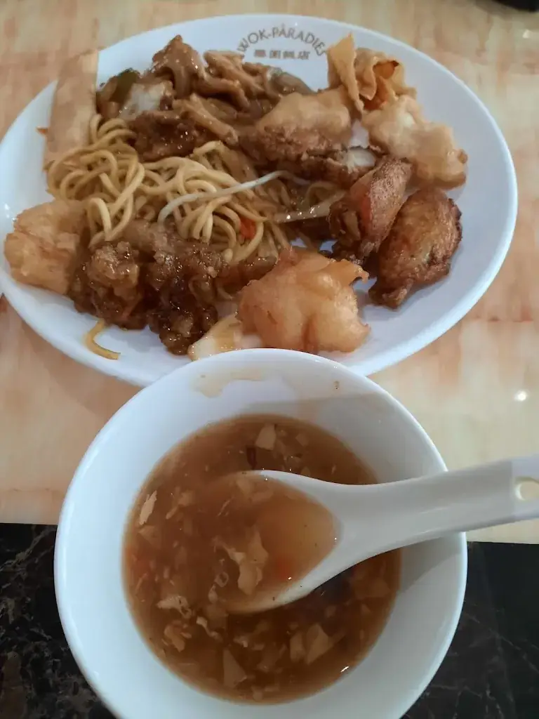 Michael_Wok Restaurant 