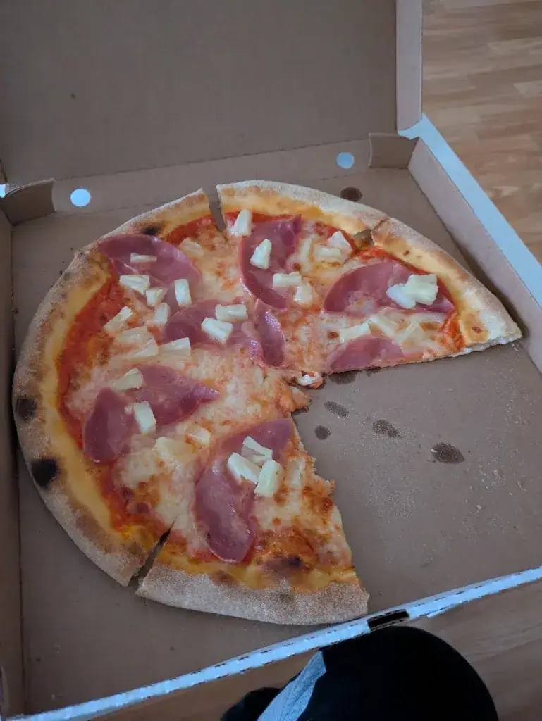 ksena putra_Ristorante Italiano - La Villa del Lago_Senftenberg_recensione