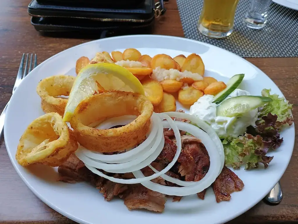 Restaurant Syrtaki_Senftenberg_slider_image_2