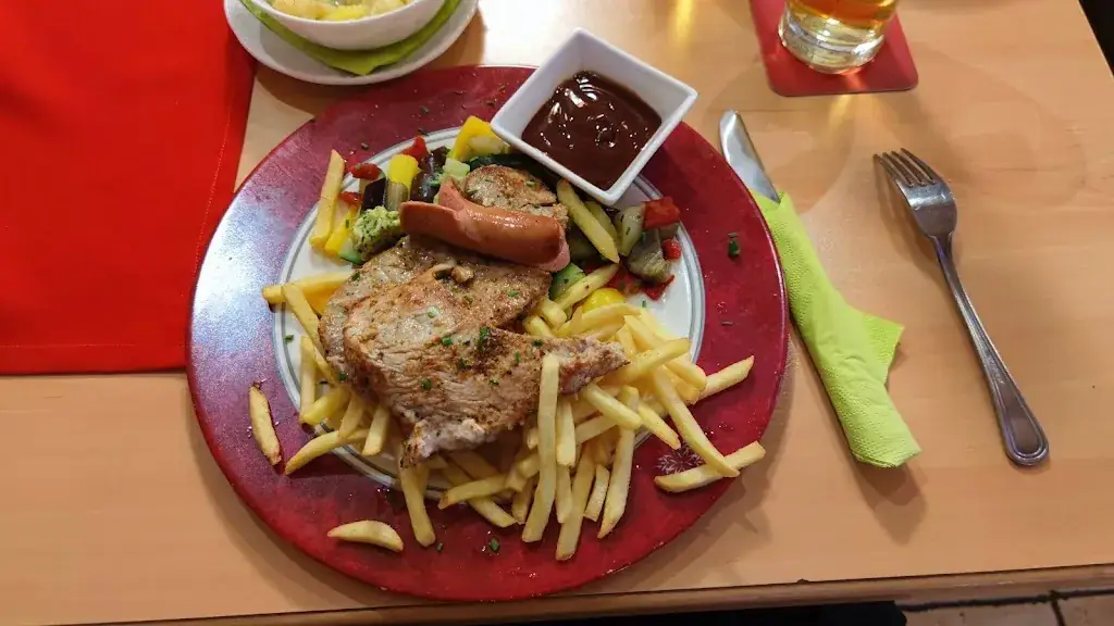 Roman_Gasthaus Moser_Stephanshart_recensione