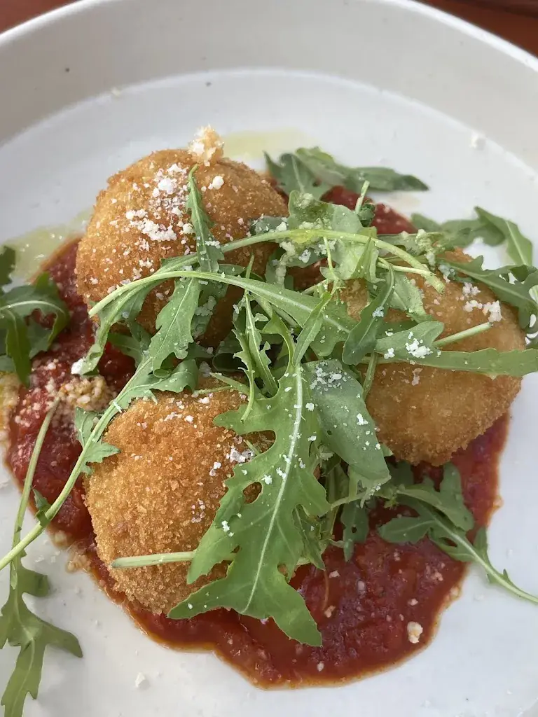 Stephanie Chirila_Pizzamanufaktur 16_Steinakirchen am Forst_avis