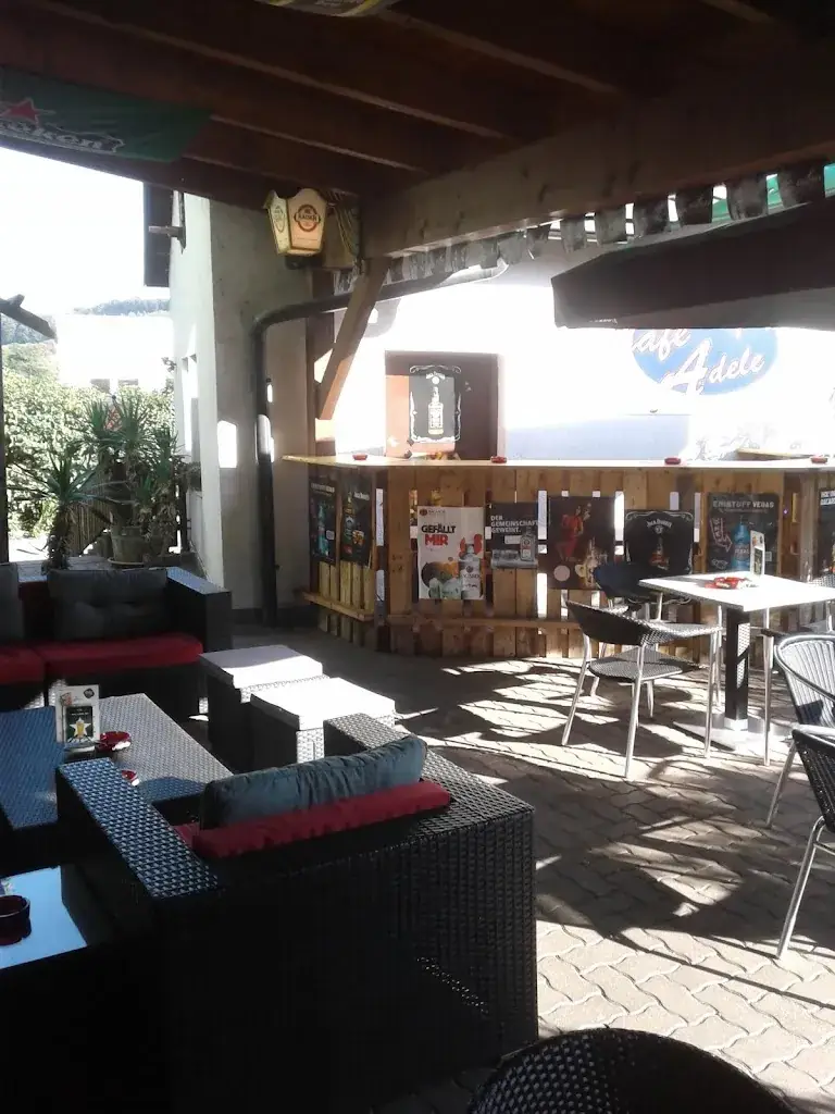 Cafe-Pub Adele_Steinakirchen am Forst_slider_image_1