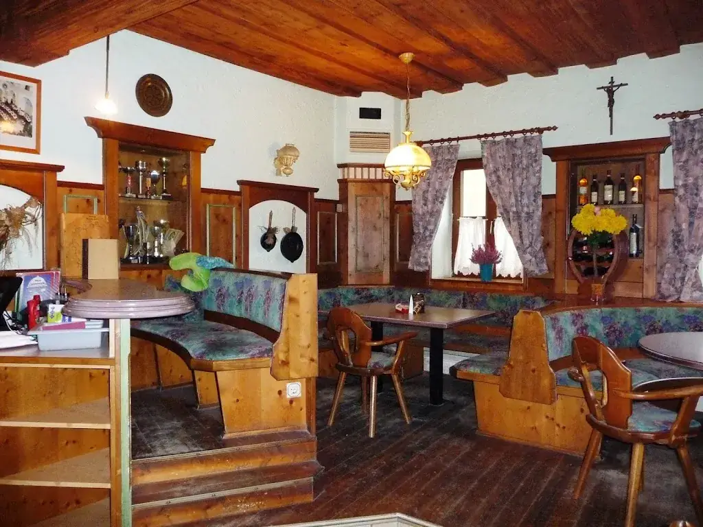 Zum grünen Baum - Café - Restaurant - Pizzeria_Steinakirchen am Forst_slider_image_3