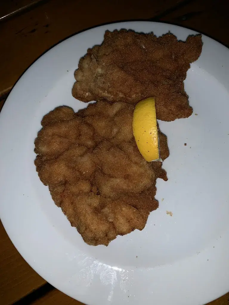 Stefan Zaunschirm_Weinbau Drimmel 57_Sooss_review