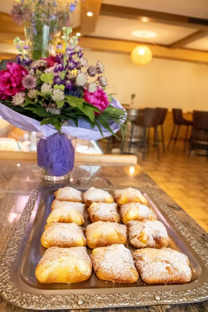 Zum Goldenen Flascherl_Sooss_slider_image_3