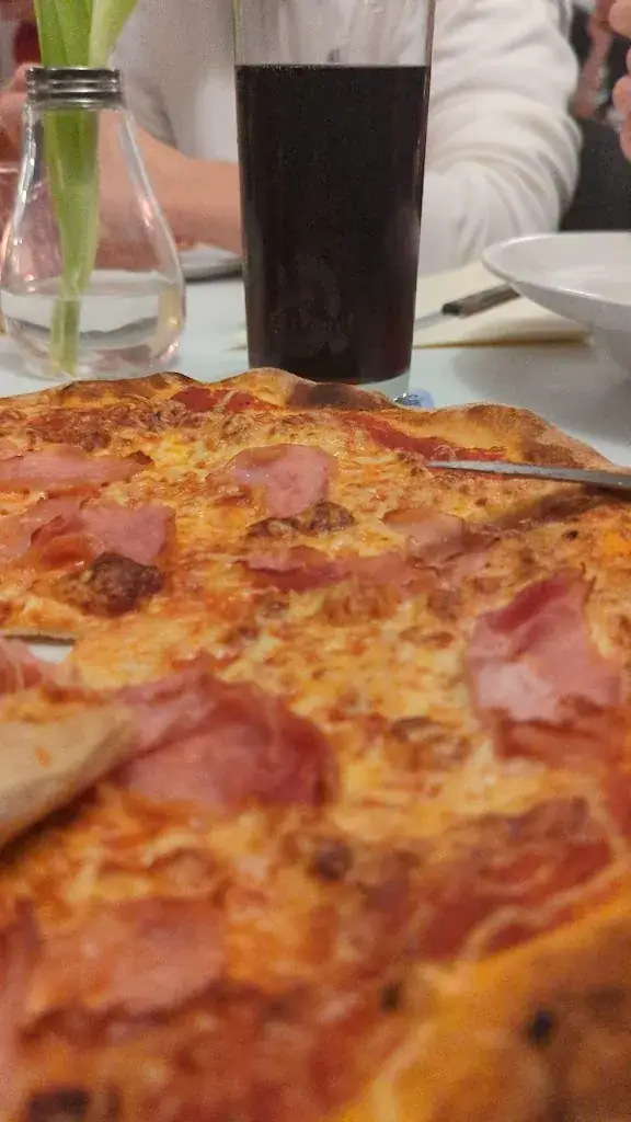 Ristorante Pizzeria Casa Rustica_Stetten_slider_image_2