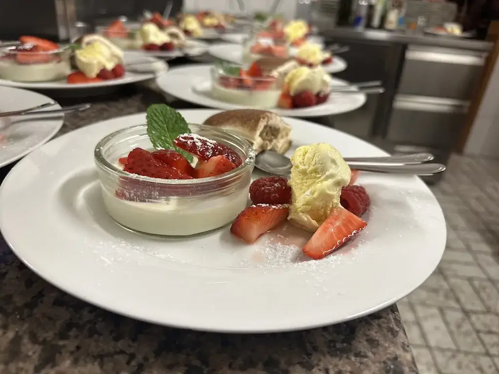 Marcello's Sportheimgaststätte Stetten_Stetten_slider_image_1