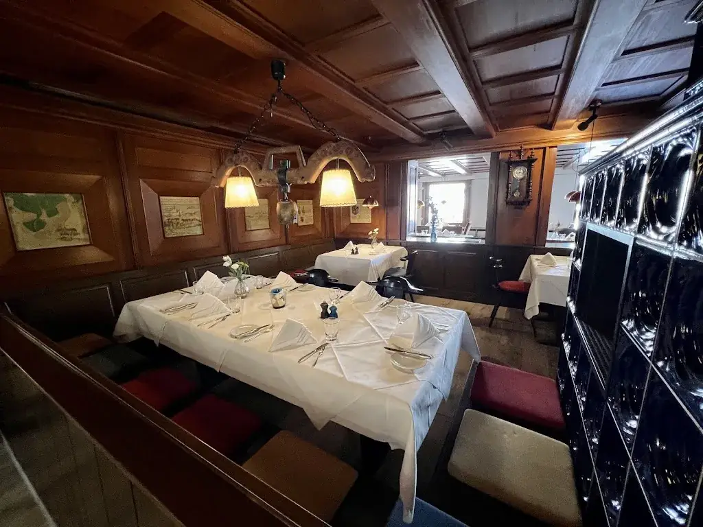 ZUM OCHSEN restaurant à Stetten