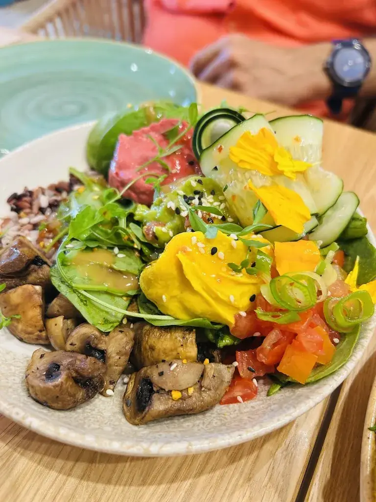 astha chachra_EatMyTrip Gran Via - Specialty Coffee & Brunch Madrid_Loretto_Bewertung