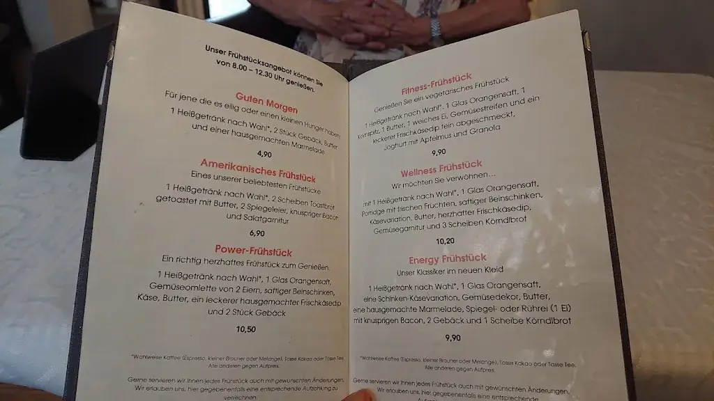 Menu_Lille Hus Coffee & Home Wohnen, einrichten und genießen im skandinavischen Landhausstil_Teesdorf_image_2