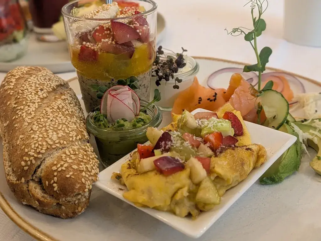 Polina Morimoto_Lille Hus Coffee & Home Wohnen, einrichten und genießen im skandinavischen Landhausstil_Teesdorf_avis