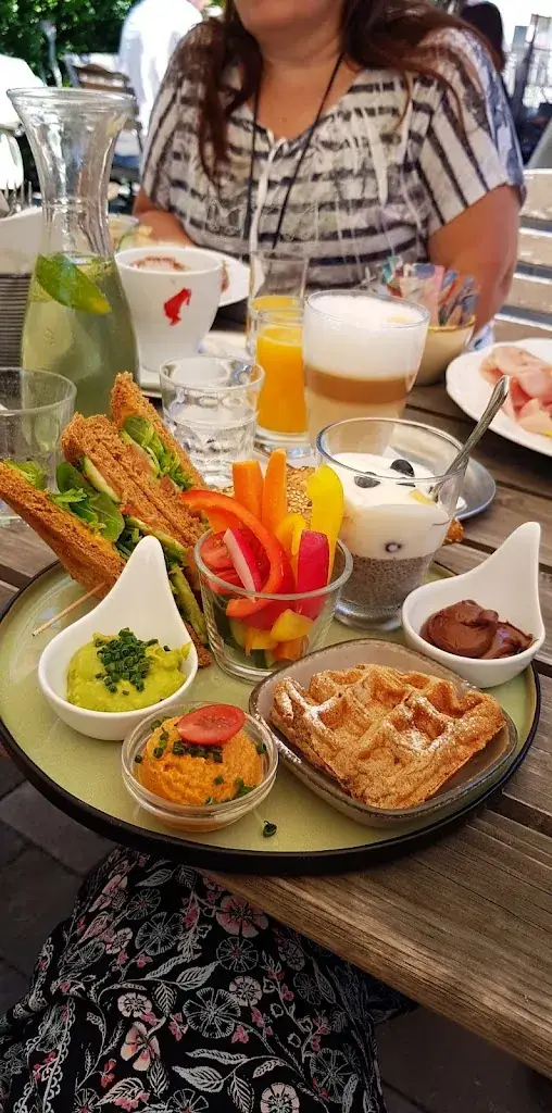 Ines L_Lille Hus Coffee & Home Wohnen, einrichten und genießen im skandinavischen Landhausstil_Teesdorf_avis