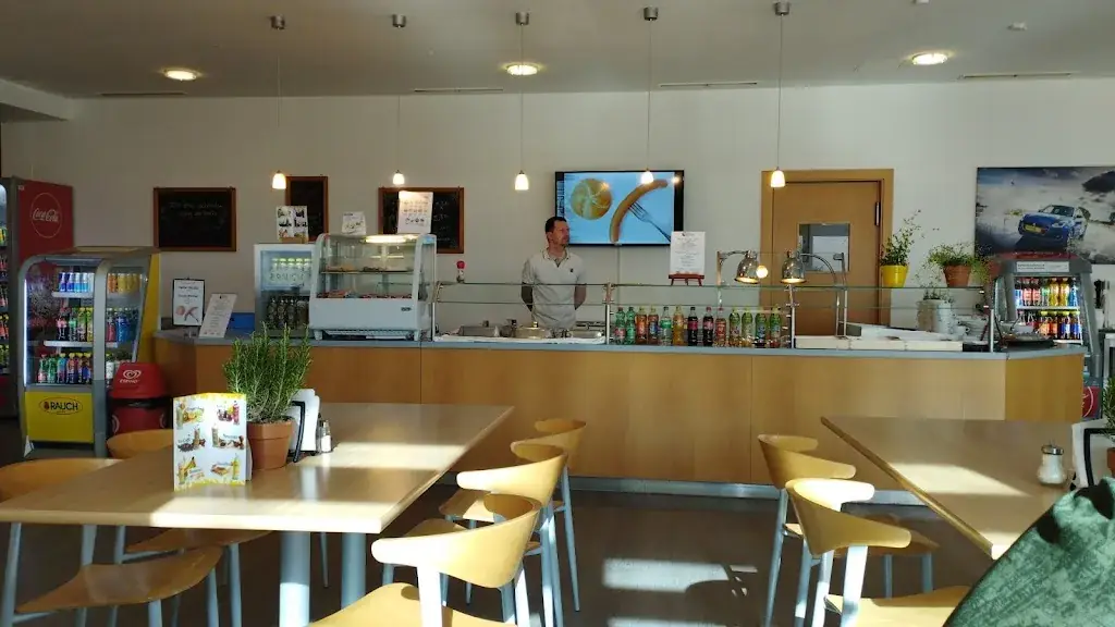 Panorama Restaurant ÖAMTC Fahrtechnikzentrum restaurant à Teesdorf