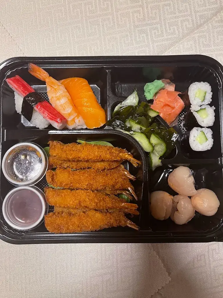 Asia Time in Strass_Strass_slider_image_2