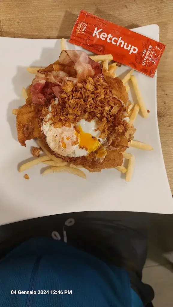 trex Sauro_XXXLutz Restaurant Strass im Zillertal_Strass_Bewertung