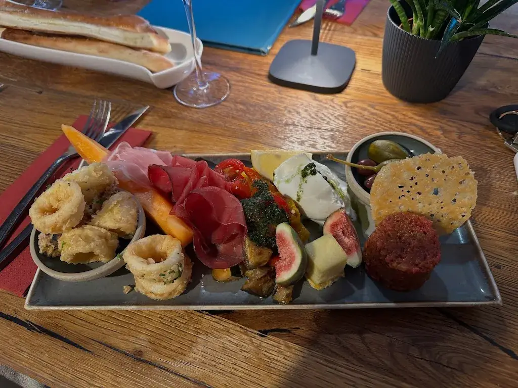 Italiener - Luigi GmbH_Ternitz_slider_image_3