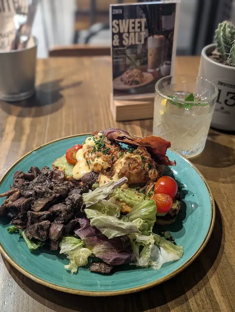 Bryan Birn_Zenith Brunch & Cocktails - Desengaño_Loretto_review