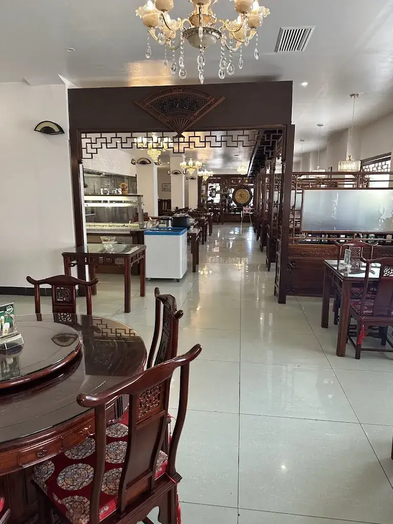 Wuzhou China-Restaurant_Traisen_slider_image_3