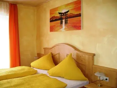 Zur Rotenfelsstube_Traisen_slider_image_3