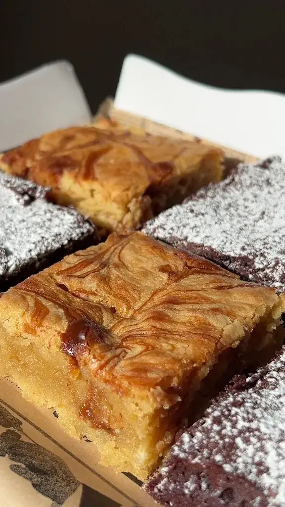 Luli Cadenas_Melties Brownies_Loretto_review