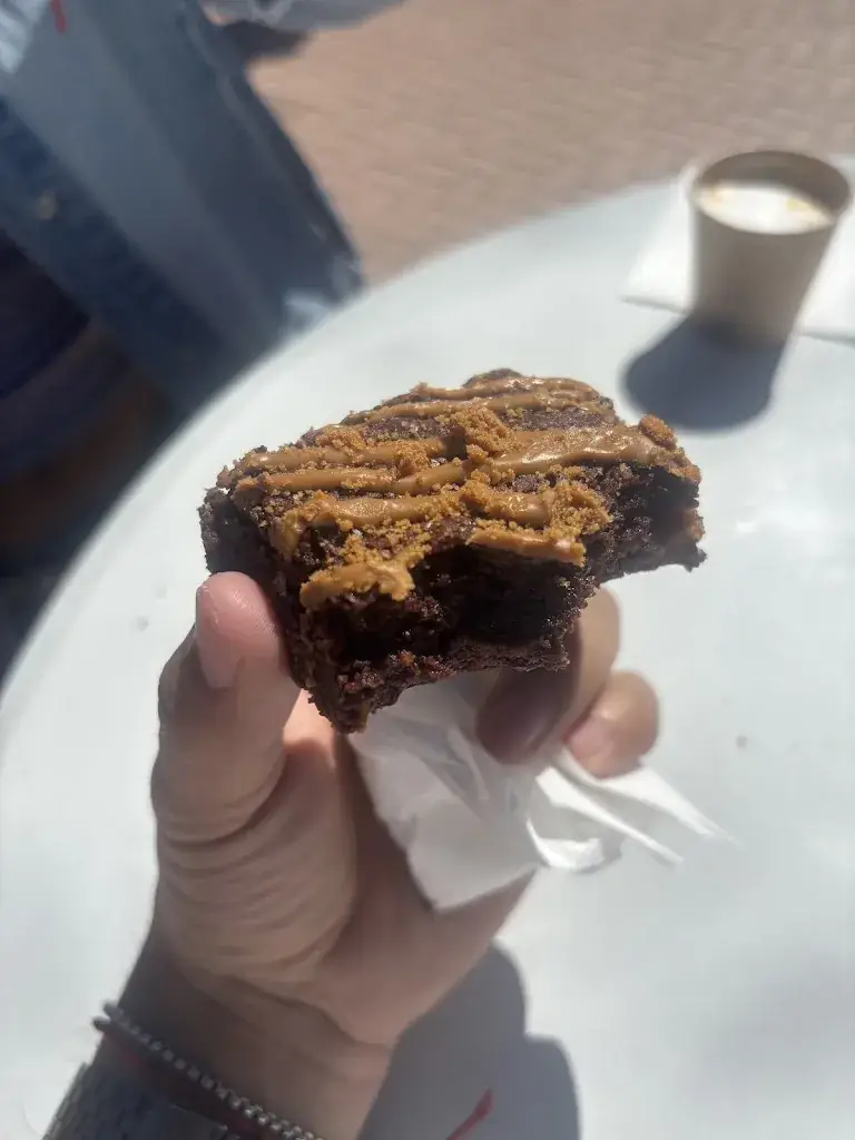 Melties Brownies_Loretto_slider_image_2