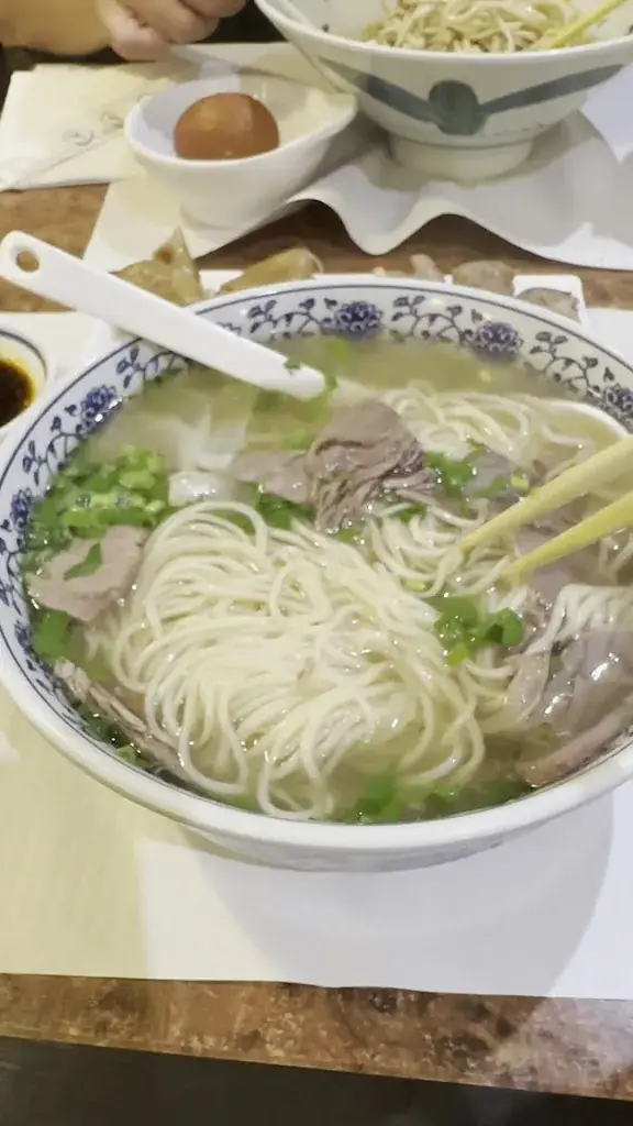 Lanzhou beef noodles_Loretto_slider_image_2