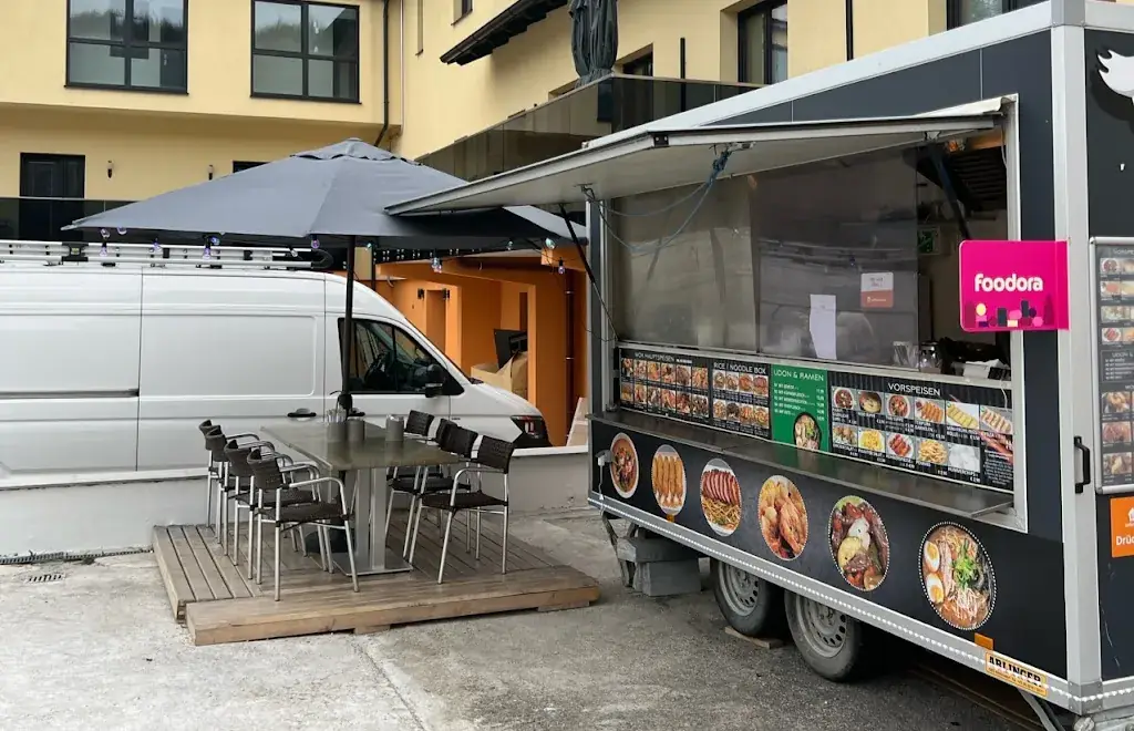 Noodle One restaurant à Tullnerbach-Lawies