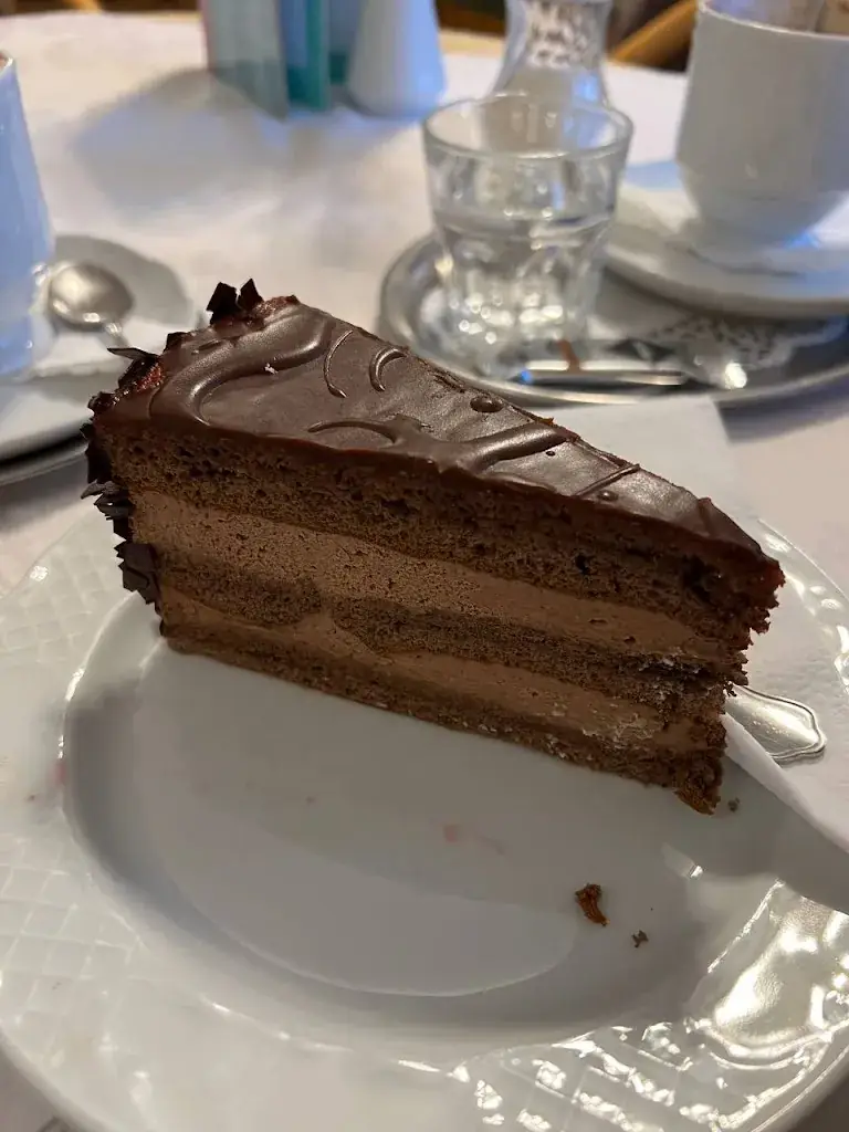 Cafe Tartuffi_Tullnerbach-Lawies_slider_image_3