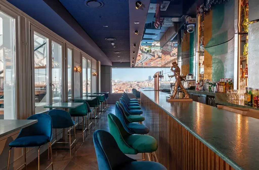 Ella Sky Bar Madrid_Loretto_slider_image_1