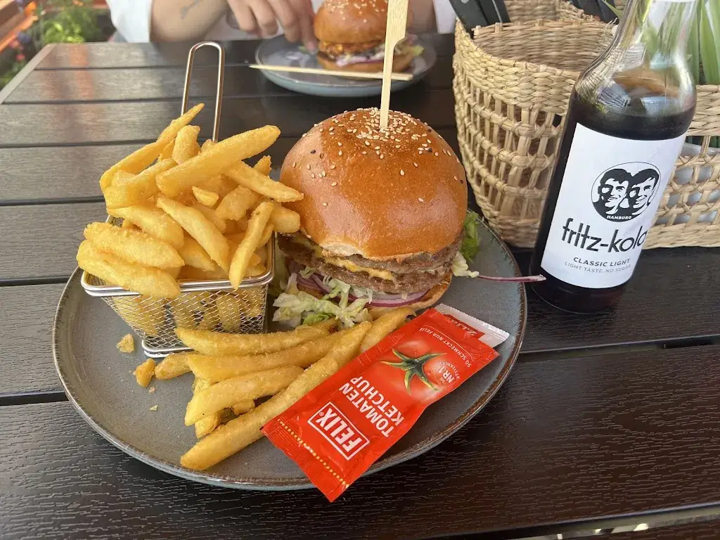 Ebru Derin_Tefs Pizzahaus Unterwaltersdorf_Unterwaltersdorf_review