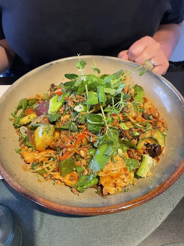 Andy Baines_Bij de Buren_Velm_review