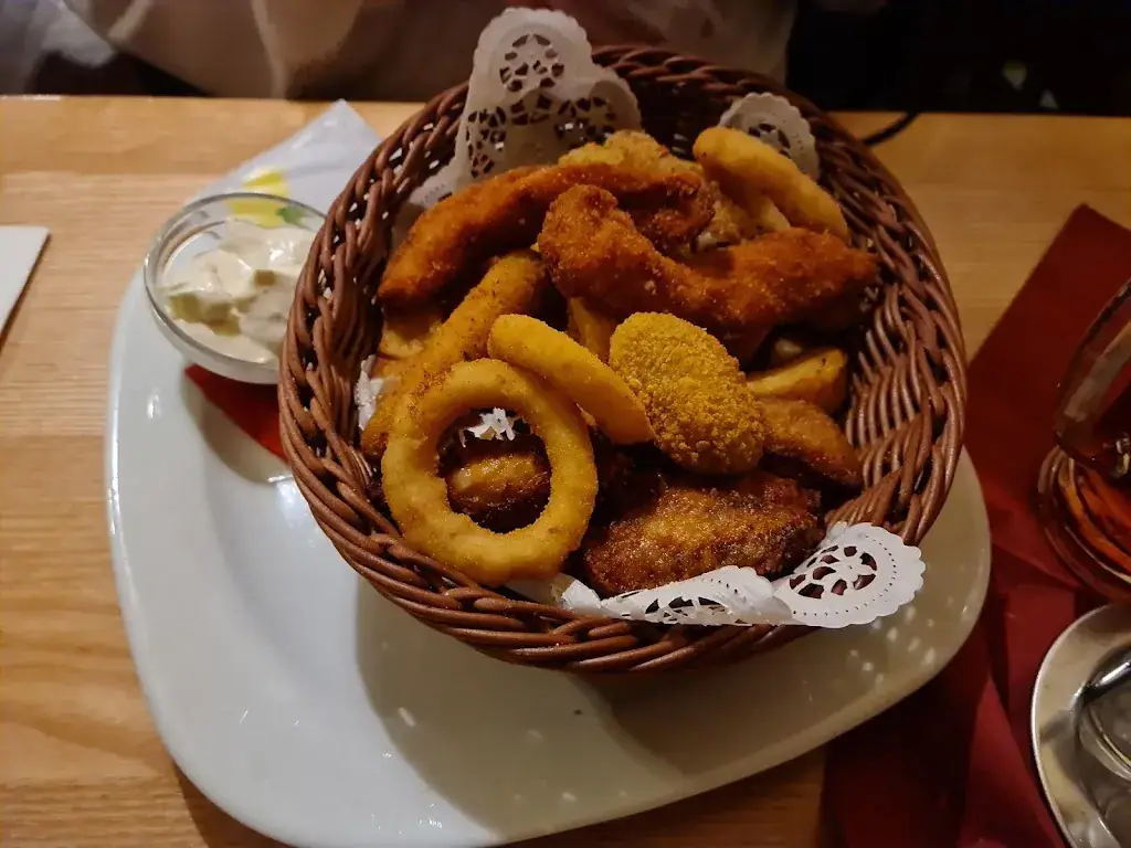 Braugasthof Fabrik_Vösendorf_slider_image_3