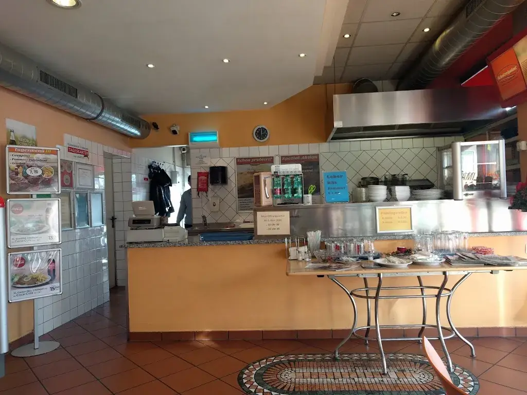 Schnitzelpalast_Traismauer_slider_image_3