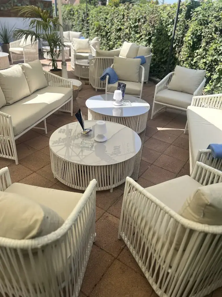 Blue Moon Pub Cafe ristorante a Traismauer