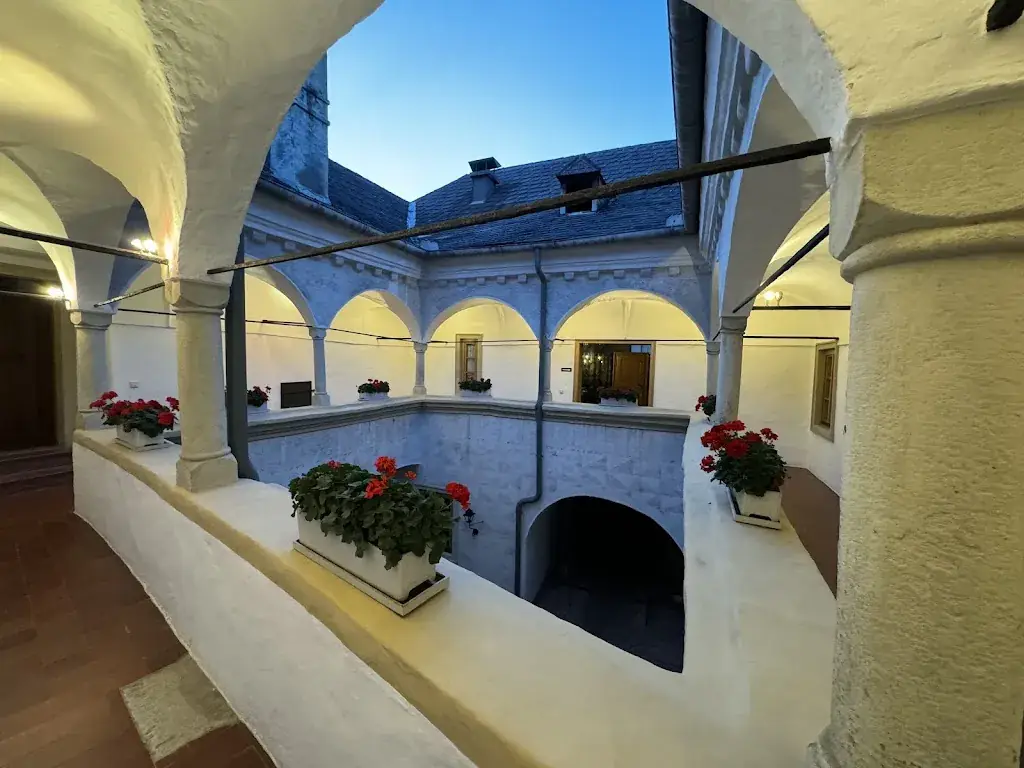 Gasthof zum Schwan_Traismauer_slider_image_2